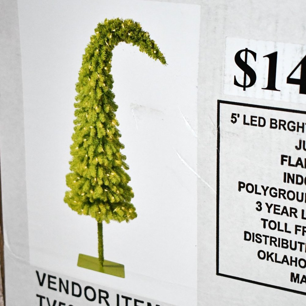Whimsical Christmas Tree - 5' Grinch Tree #TV50CH250L00  Details: #5961339 NIB